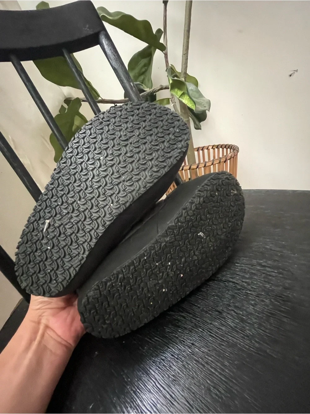 The North Face Quilted Slip-On Insulated Shoes in Black